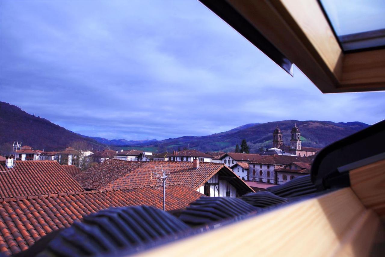 Hostal Antxitonea Элисондо Экстерьер фото