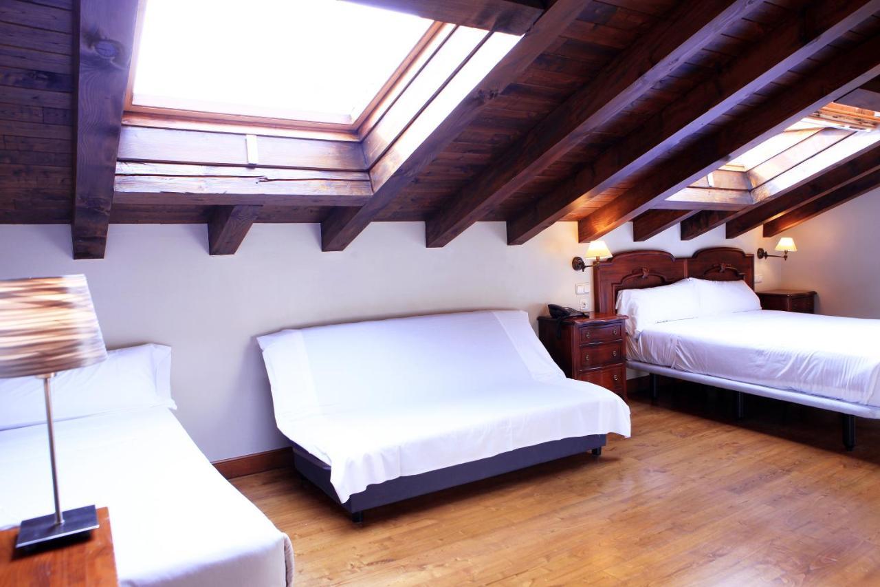 Hostal Antxitonea Элисондо Экстерьер фото