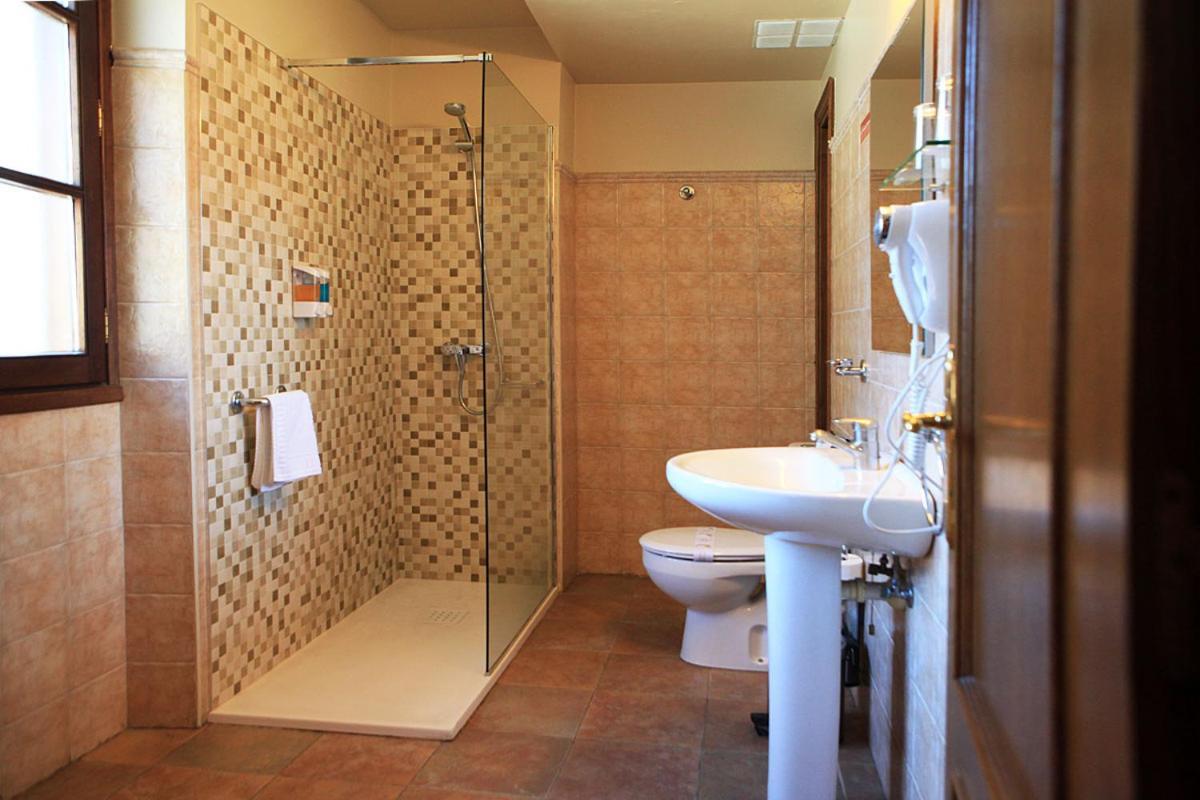 Hostal Antxitonea Элисондо Экстерьер фото